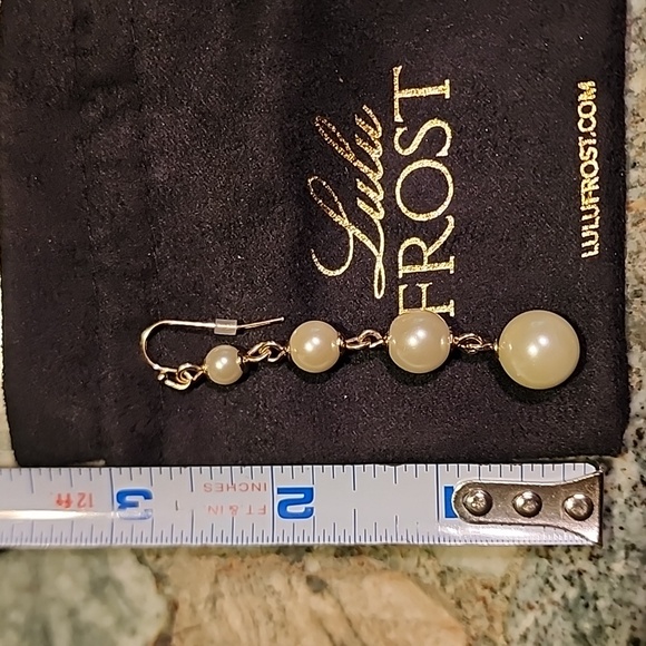 Neiman Marcus Lulu Frost Glass Pearl Brass Drop Earrings - Picture 5 of 5